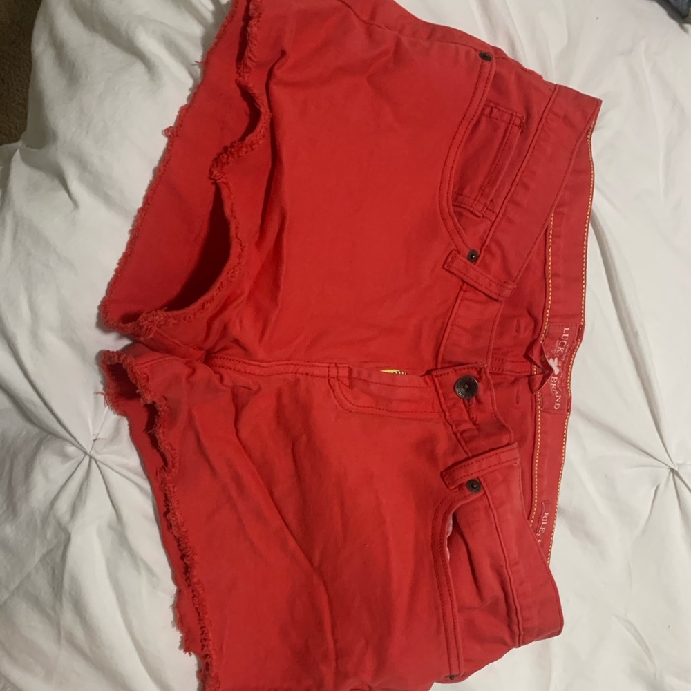Lucky shorts